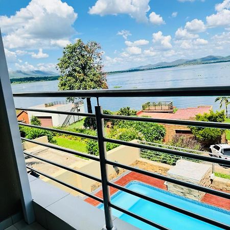 The Holiday House Harties Hartbeespoort Exterior foto